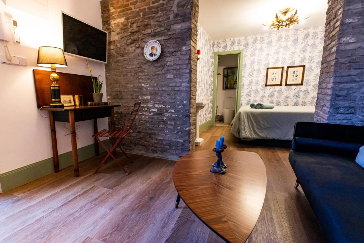 Apartamentos Gaviota Valencina de la Concepción Εξωτερικό φωτογραφία