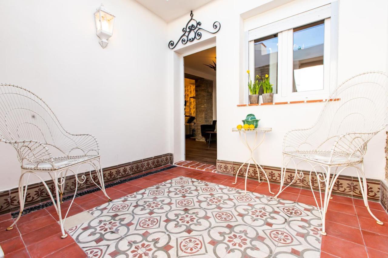 Apartamentos Gaviota Valencina de la Concepción Εξωτερικό φωτογραφία